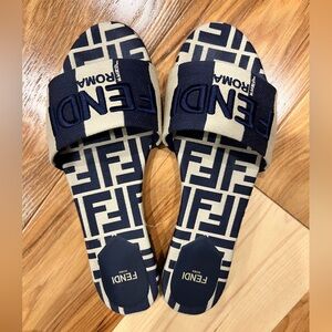 Fendi signature fabric slides (midnight/beige) - size 38